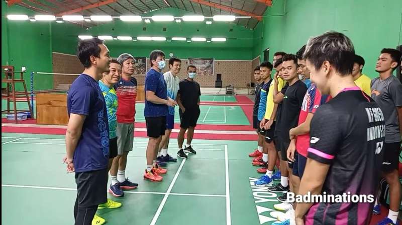 atlet-bulutangkis-indonesia-beralih-dari-all-england-ke-all-sragen-2021