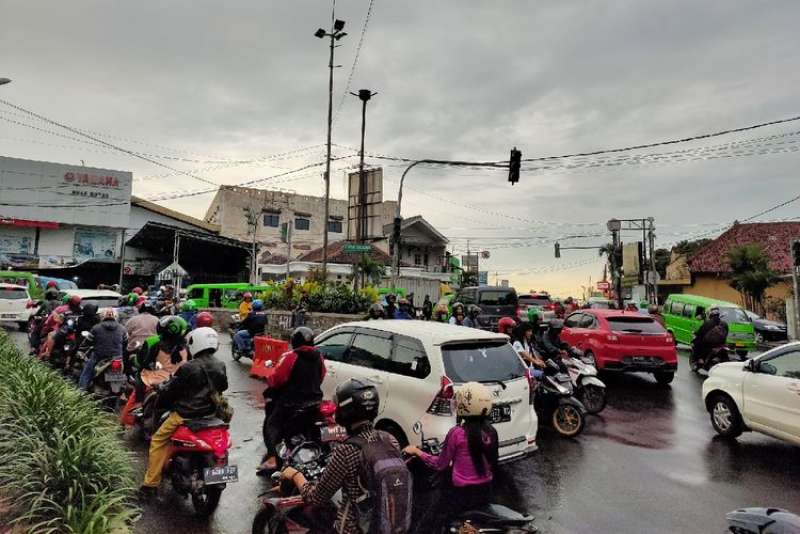 pemkab-bogor-segera-terbitkan-aturan-untuk-urai-kemacetan-bogor-barat