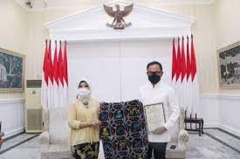 satu-dekade-handayani-geulis-persembahkan-batik-bogor-pisan