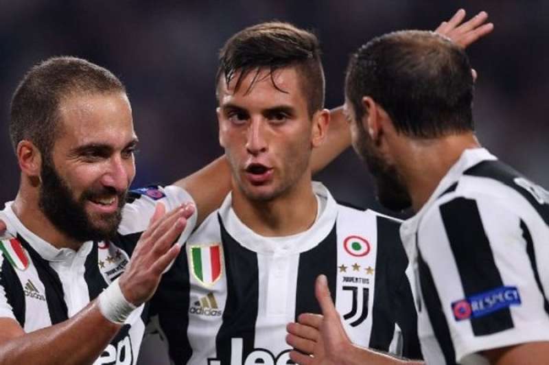 satu-pemain-terserang-covid-19-kekuatan-juventus-melemah