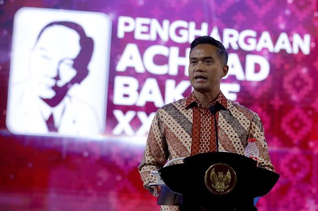 anindya-bakrie-resmi-terpilih-jadi-ketua-umum-kadin-di-munaslub-siap-lapor-ke-jokowi