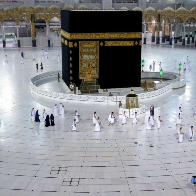 menag-104-jemaah-umroh-asal-indonesia-positif-covid-19