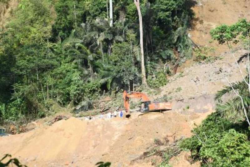 cut-and-fill-sebabkan-banjir-lumpur-di-tamansari-camat-diminta-segera-bertindak