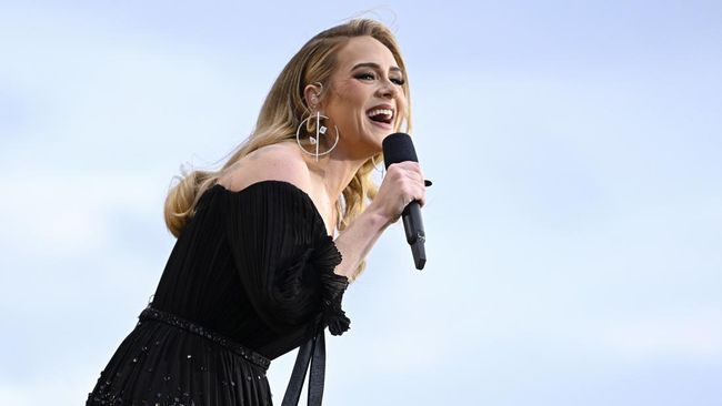 adele-jelaskan-alasan-memilih-hiatus-panjang