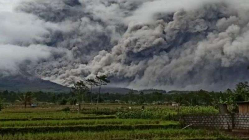 status-semeru-tahap-ii-masyarakat-diimbau-lakukan-4-hal