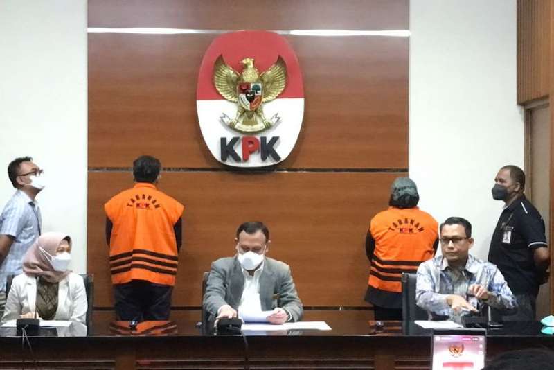 kpk-tetapkan-bupati-bogor-ade-yasin-tersangka-suap-auditor-bpk