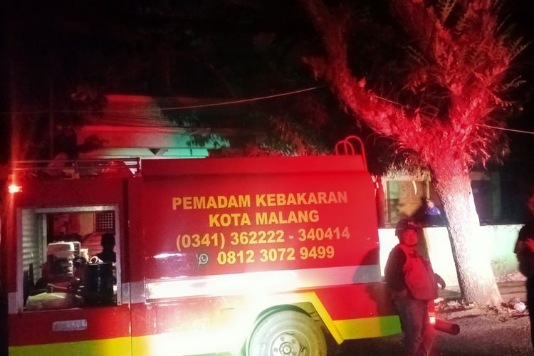 kebakaran-hebat-landa-lantai-3-pasar-comboran-barat-baru-kota-malang